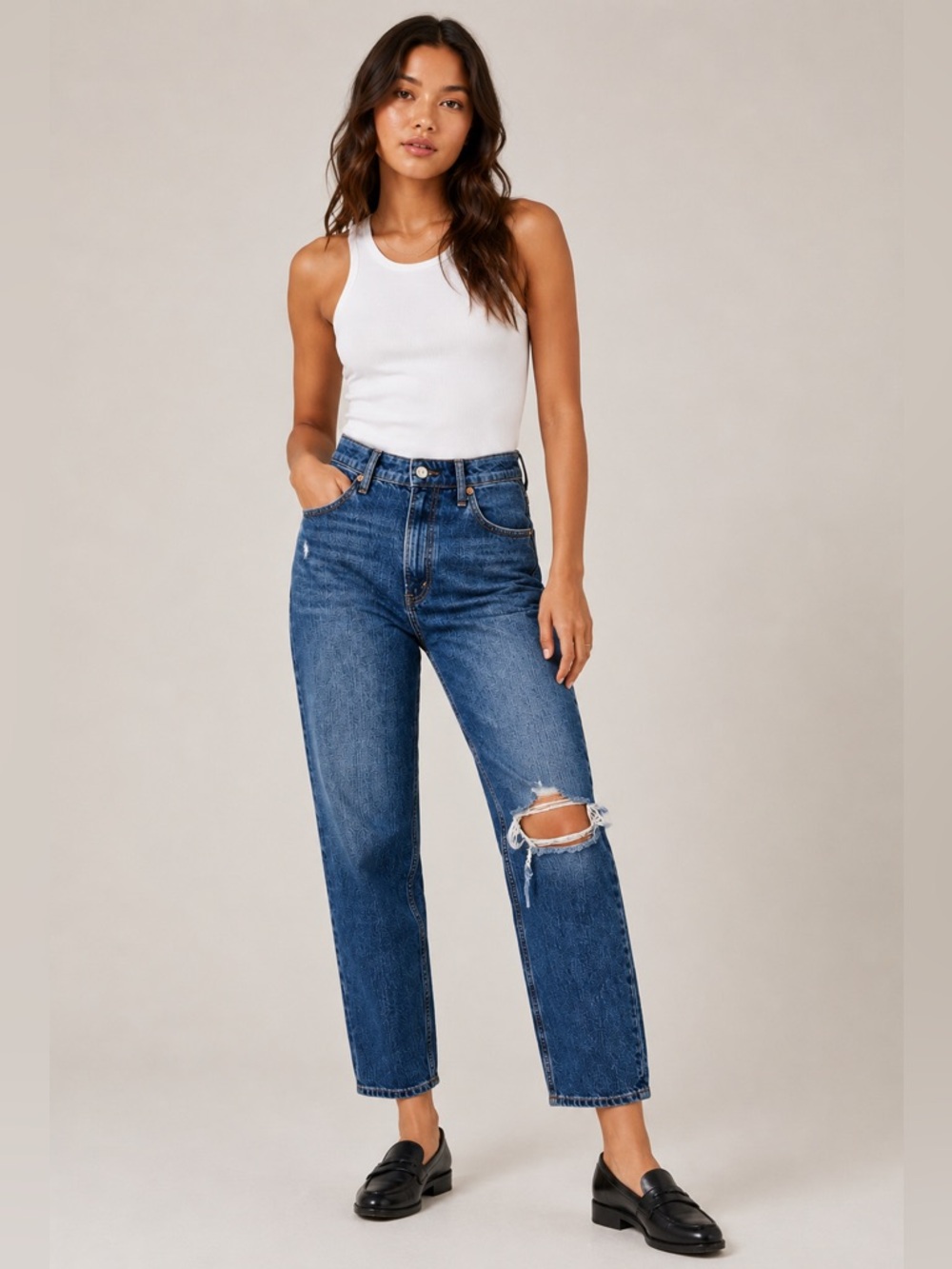 Abercrombie & Fitch The Mom High Rise Blown Out Knee Distressed Curve Love Jeans